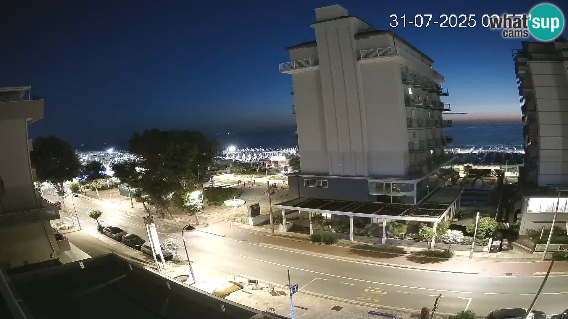 Riccione livecam beach and La Malfa gardens – Bagni Oreste spiaggia 115