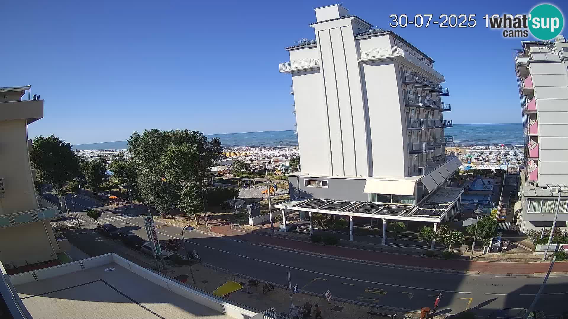 Plaža s spletno kamero Riccione in vrtovi La Malfa – plaža Bagni Oreste 115