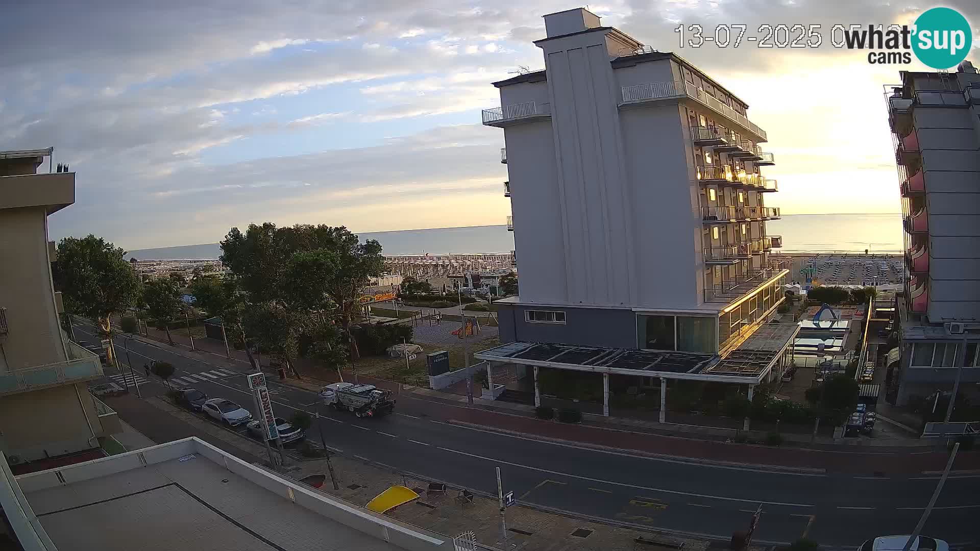 Riccione webcam spiaggia e giardini La Malfa – Bagni Oreste spiaggia 115