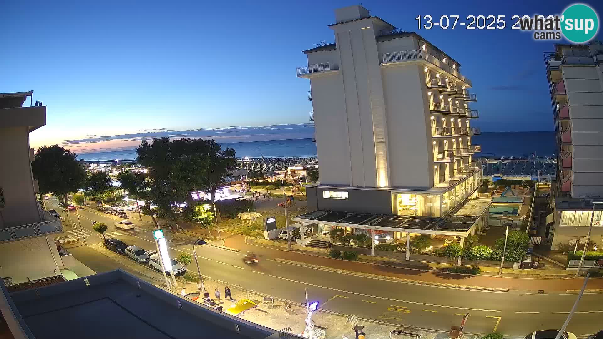 Riccione livecam beach and La Malfa gardens – Bagni Oreste spiaggia 115