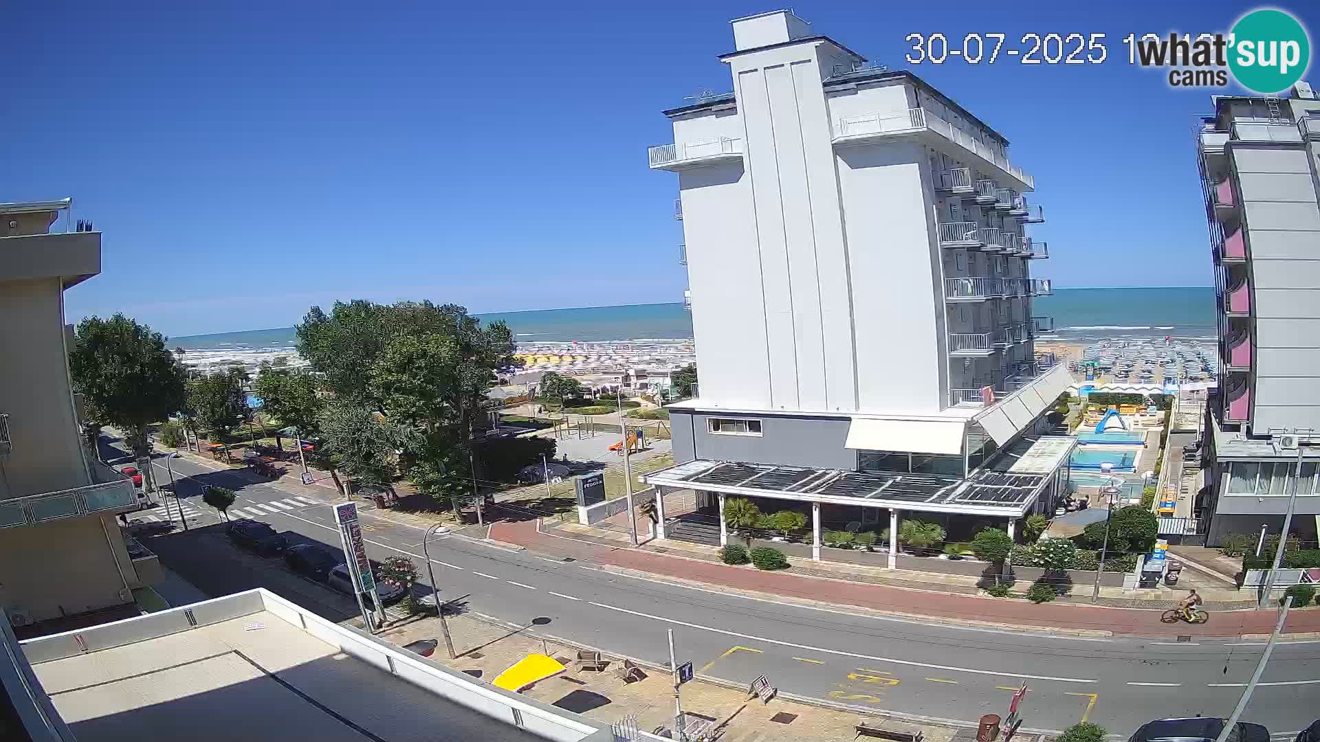 Riccione livecam beach and La Malfa gardens – Bagni Oreste spiaggia 115