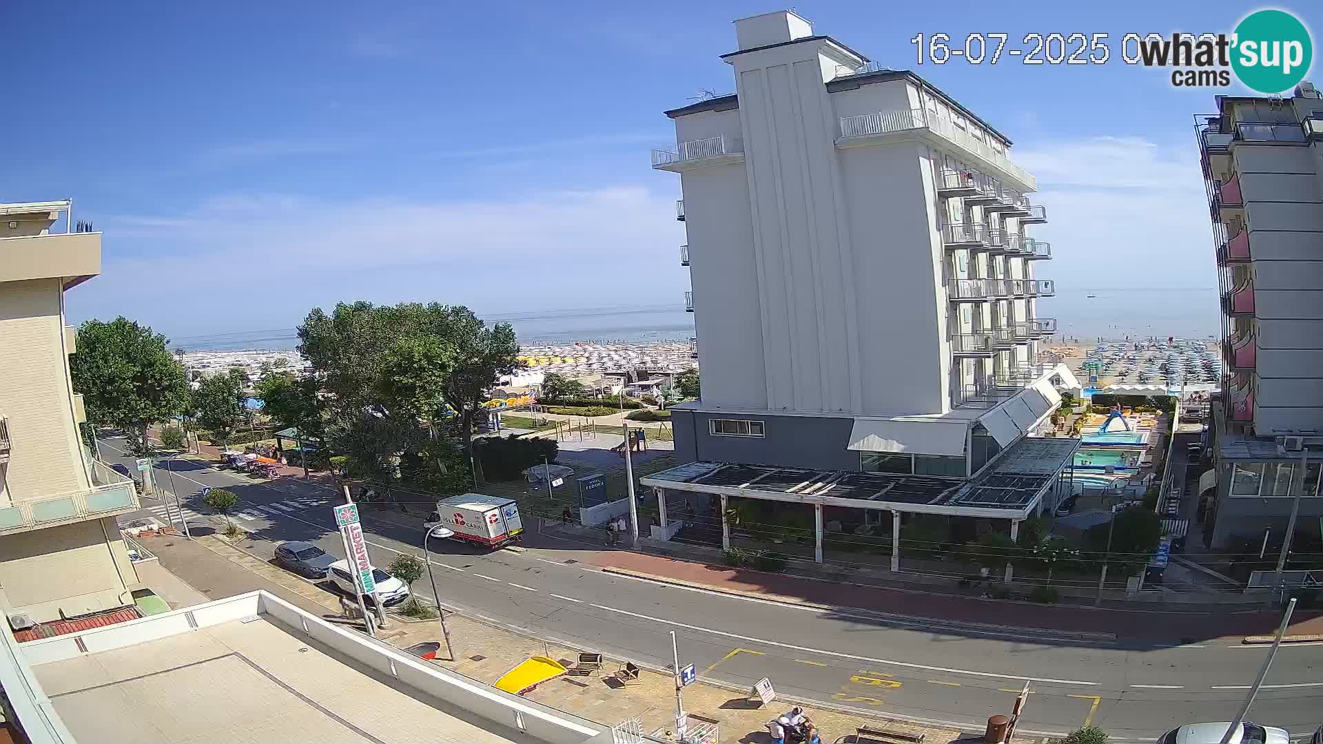 Riccione web kamera plaža i vrtovi La Malfa – plaža Bagni Oreste 115