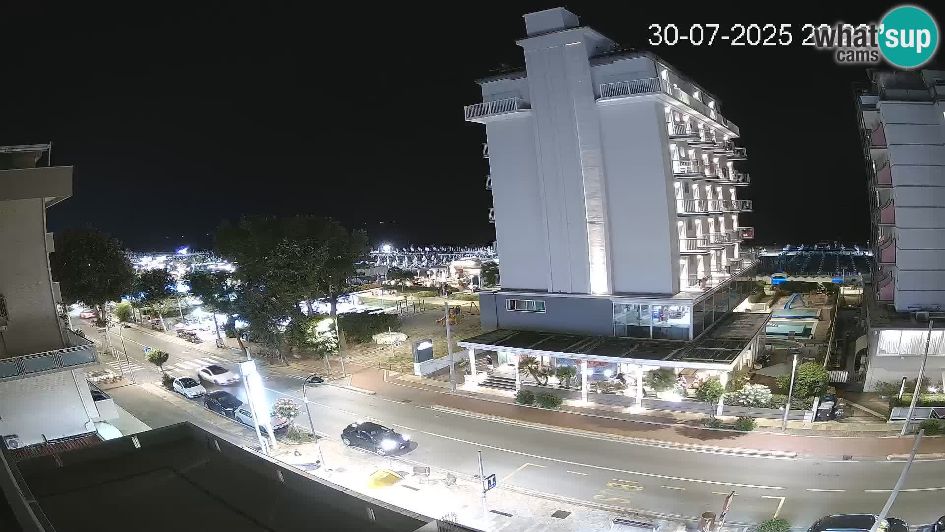 Plaža s spletno kamero Riccione in vrtovi La Malfa – plaža Bagni Oreste 115