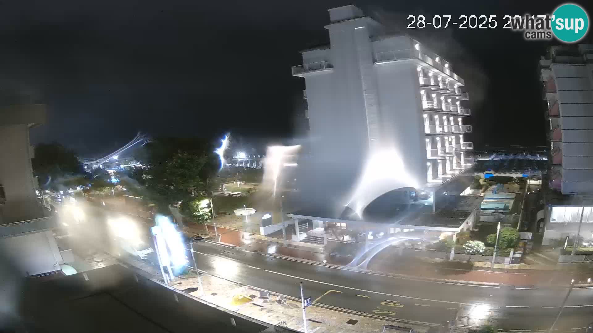 Plaža s spletno kamero Riccione in vrtovi La Malfa – plaža Bagni Oreste 115