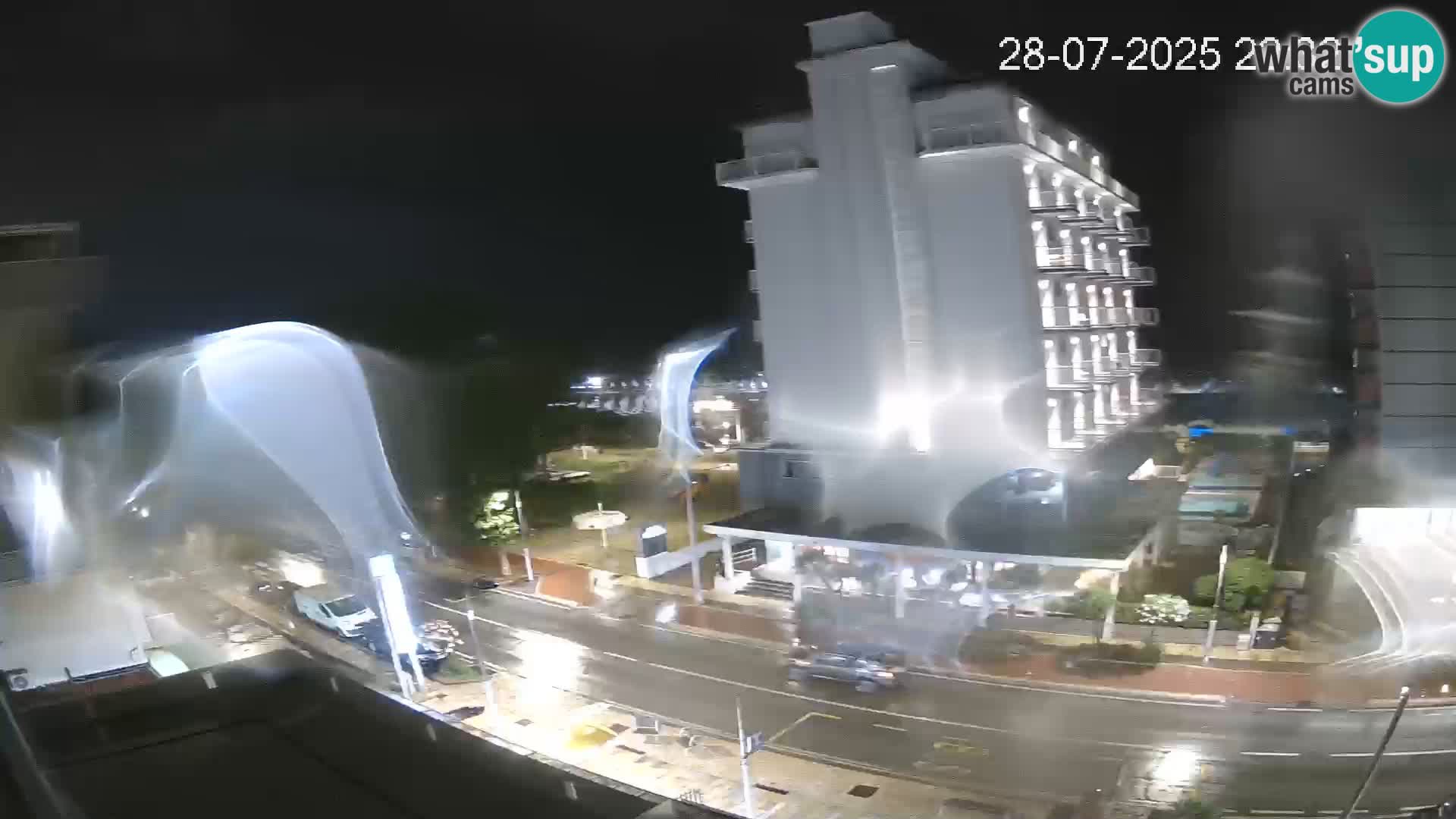 Plaža s spletno kamero Riccione in vrtovi La Malfa – plaža Bagni Oreste 115
