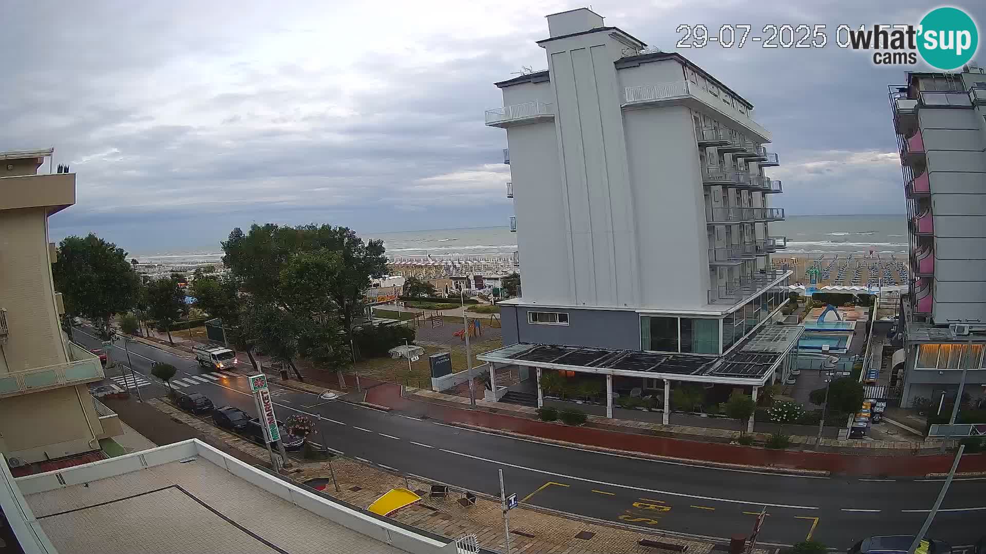 Riccione webcam spiaggia e giardini La Malfa – Bagni Oreste spiaggia 115