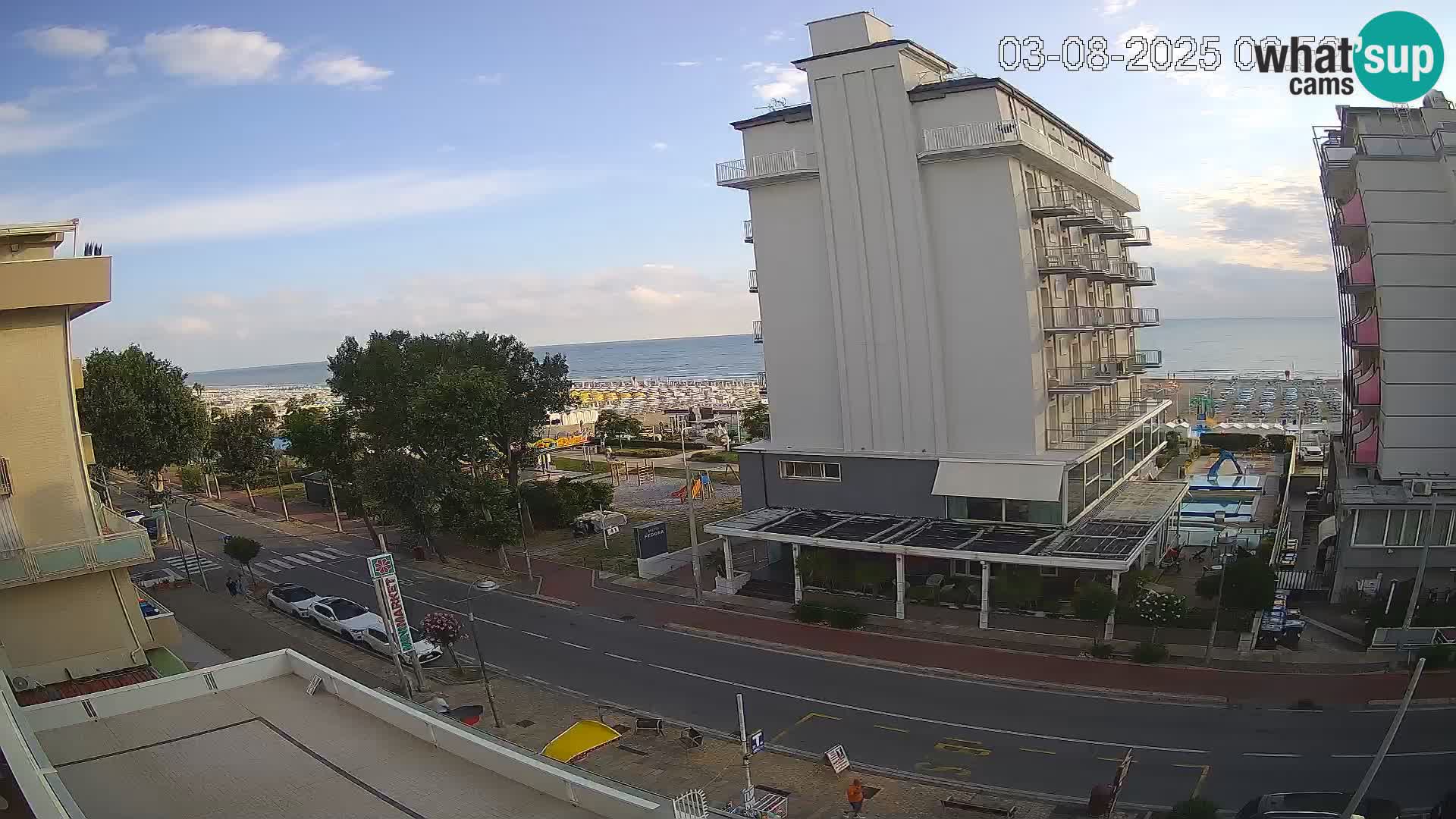Riccione livecam beach and La Malfa gardens – Bagni Oreste spiaggia 115