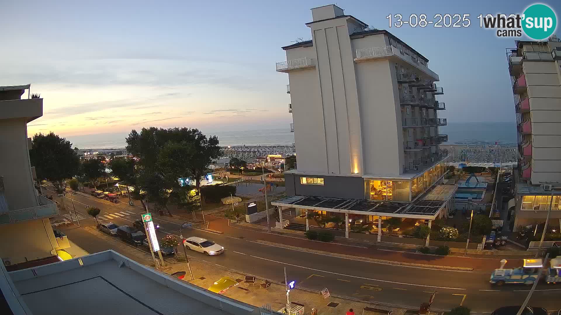 Riccione web kamera plaža i vrtovi La Malfa – plaža Bagni Oreste 115