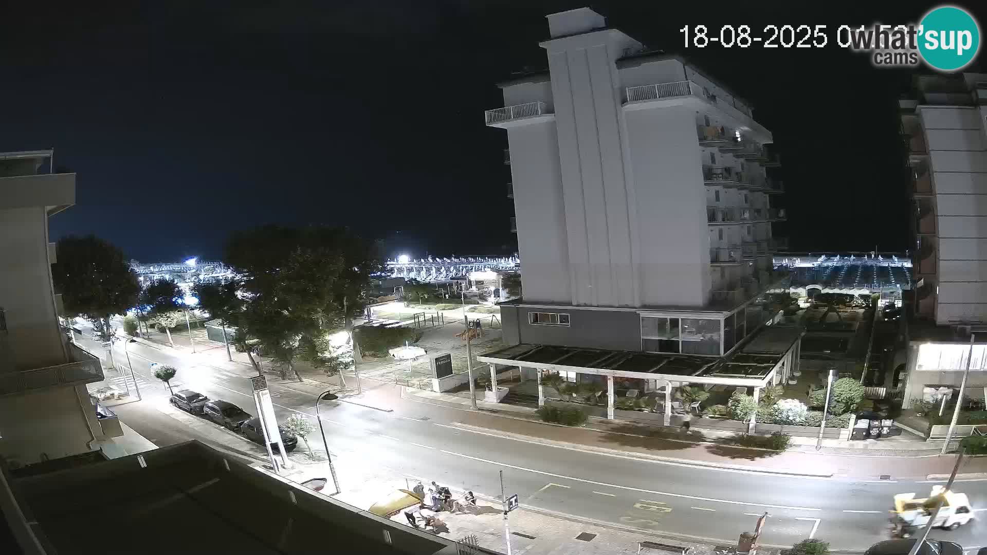 Riccione livecam beach and La Malfa gardens – Bagni Oreste spiaggia 115