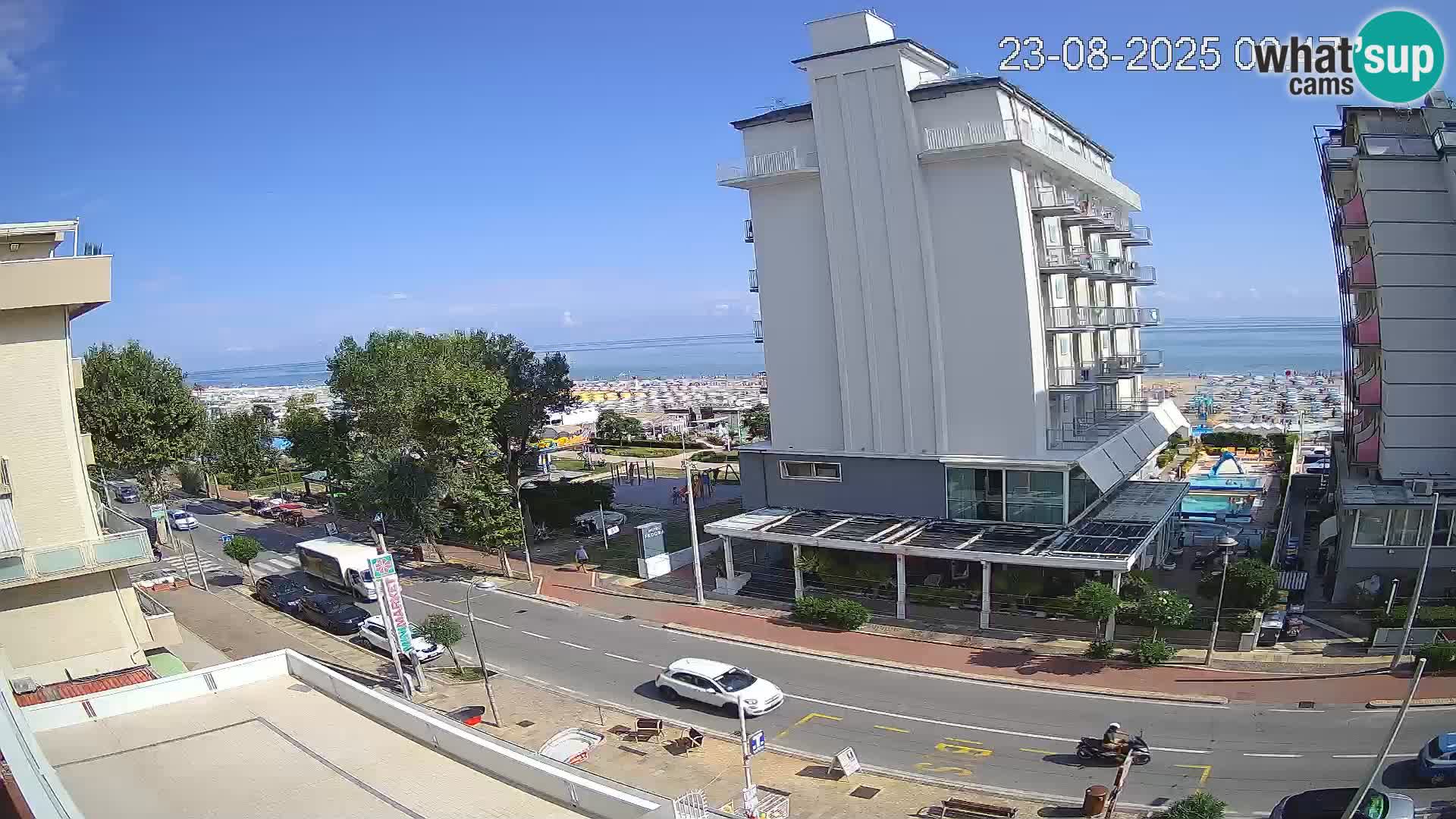 Riccione web kamera plaža i vrtovi La Malfa – plaža Bagni Oreste 115
