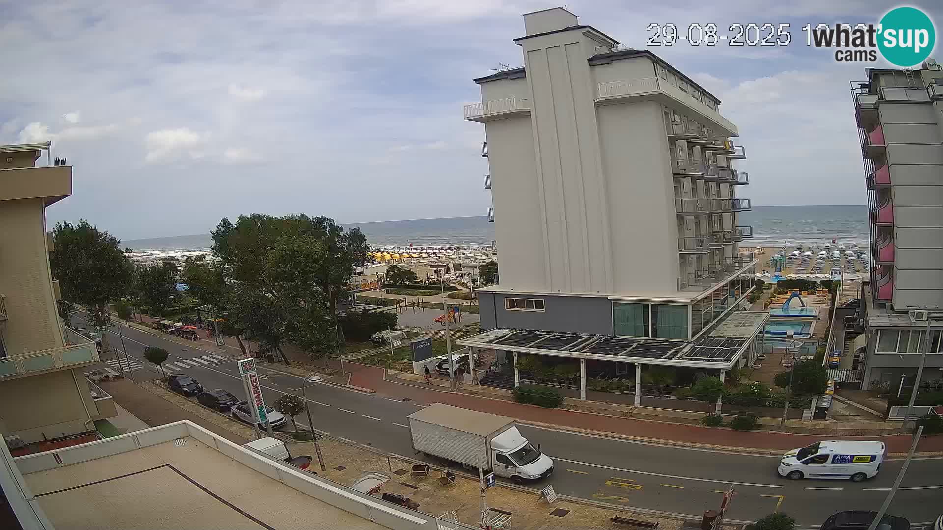 Riccione webcam plage et jardins La Malfa – Bagni Oreste plage 115
