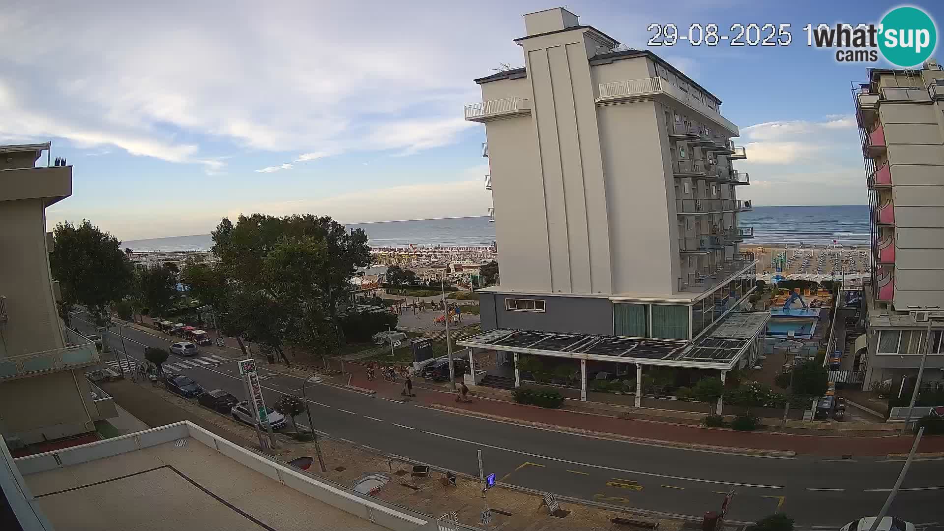 Riccione livecam beach and La Malfa gardens – Bagni Oreste spiaggia 115