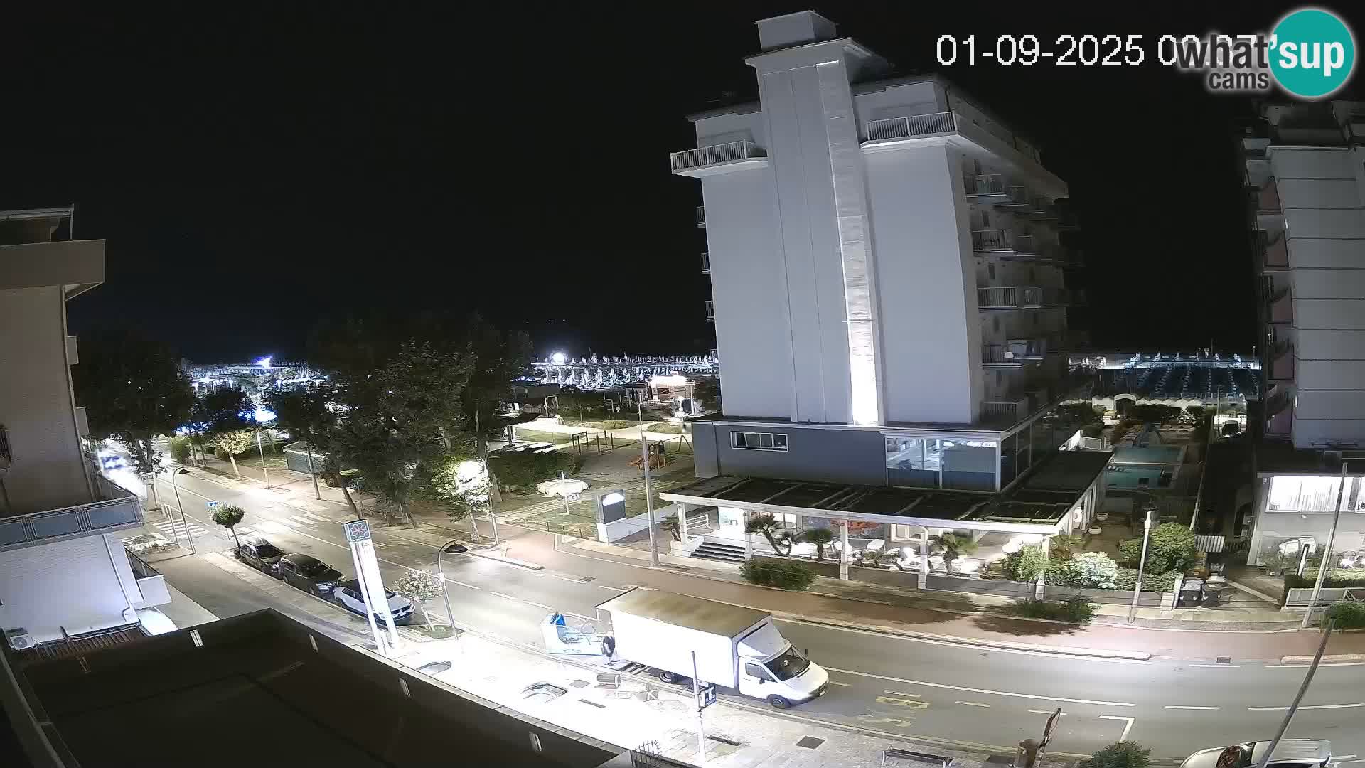 Riccione livecam beach and La Malfa gardens – Bagni Oreste spiaggia 115