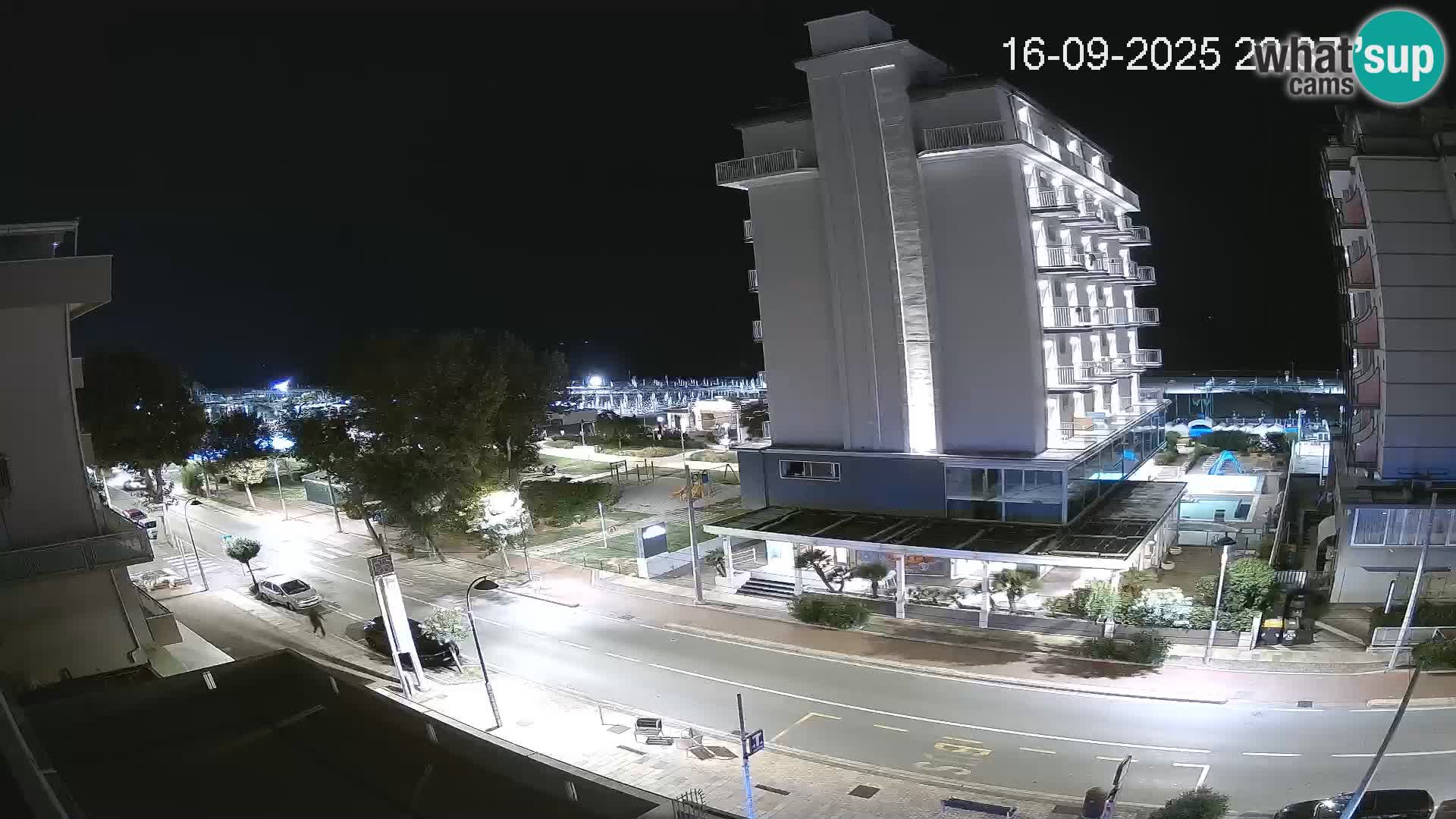 Riccione livecam beach and La Malfa gardens – Bagni Oreste spiaggia 115