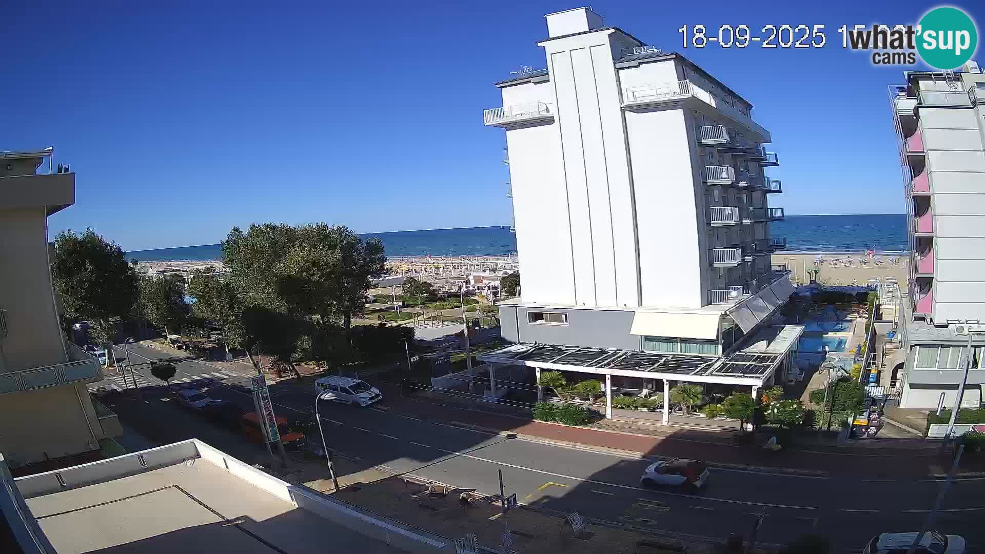 Riccione livecam beach and La Malfa gardens – Bagni Oreste spiaggia 115