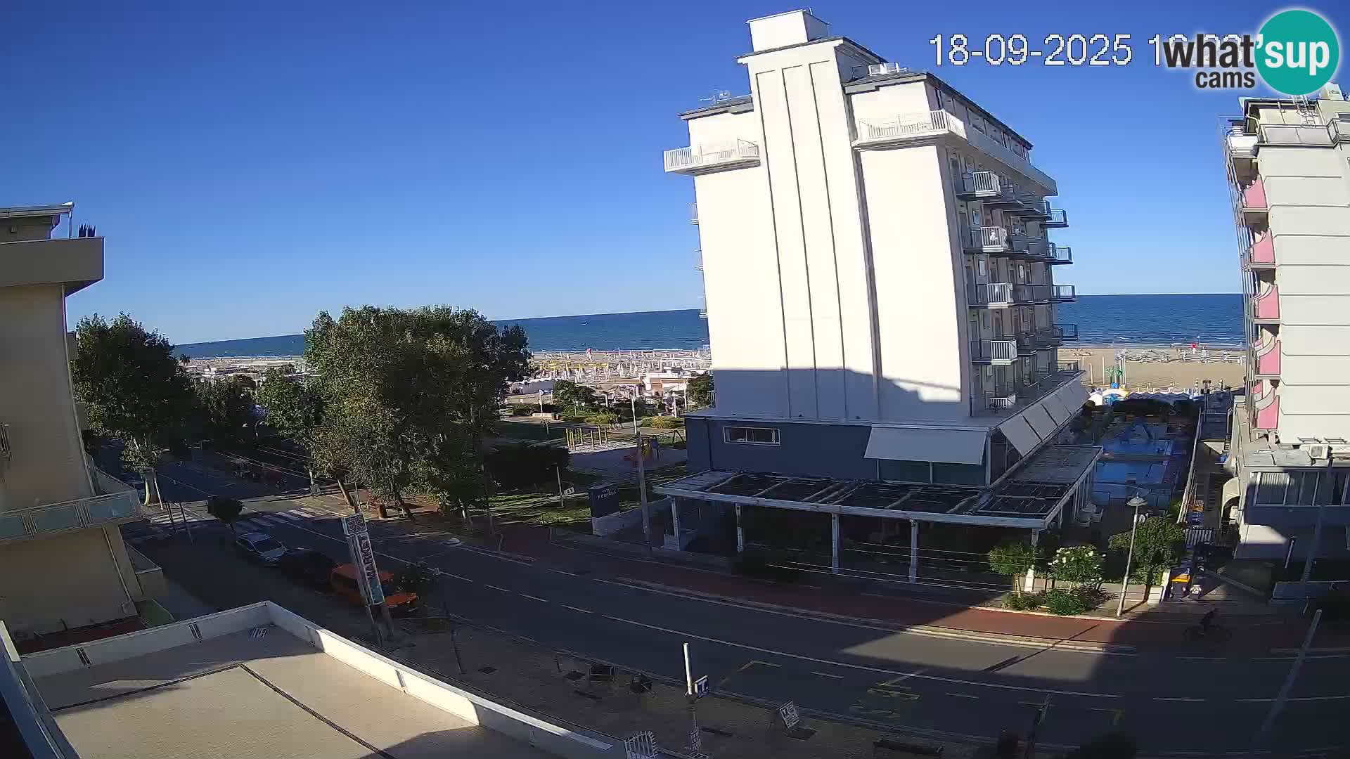 Plaža s spletno kamero Riccione in vrtovi La Malfa – plaža Bagni Oreste 115