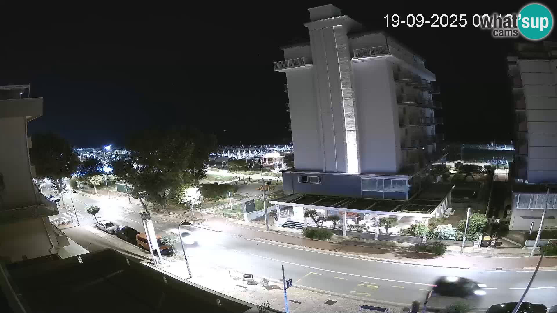 Riccione livecam beach and La Malfa gardens – Bagni Oreste spiaggia 115