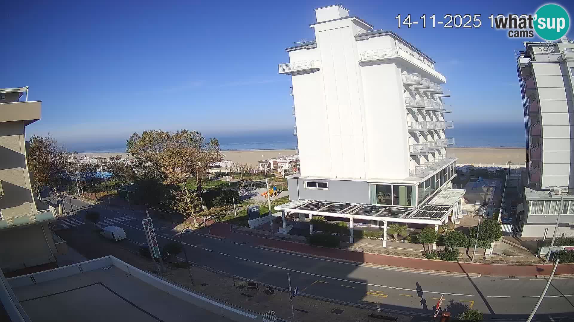 Riccione livecam beach and La Malfa gardens – Bagni Oreste spiaggia 115