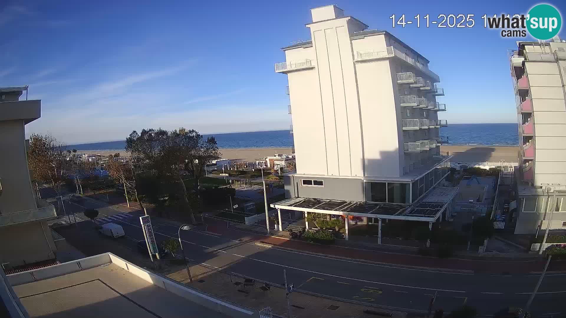 Riccione livecam beach and La Malfa gardens – Bagni Oreste spiaggia 115