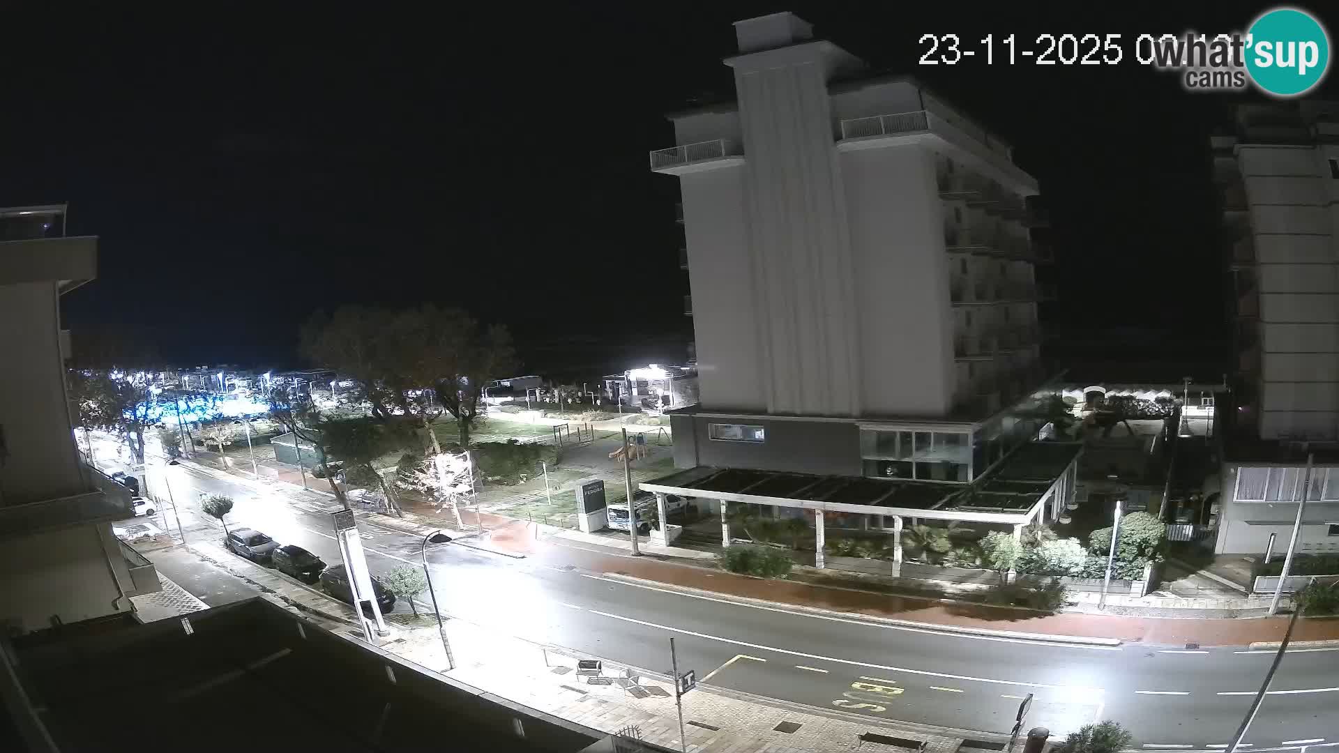 Riccione livecam beach and La Malfa gardens – Bagni Oreste spiaggia 115