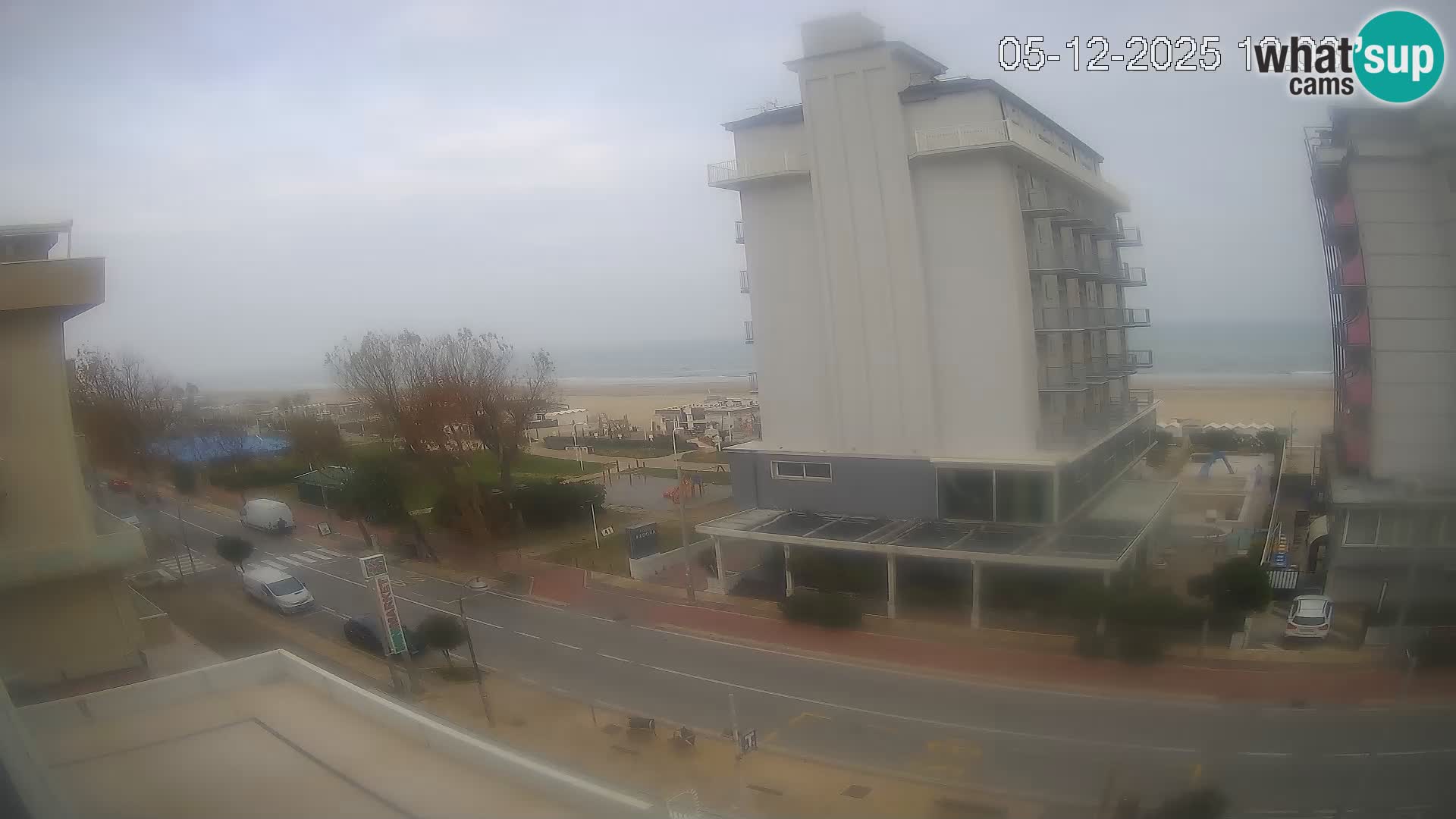 Plaža s spletno kamero Riccione in vrtovi La Malfa – plaža Bagni Oreste 115