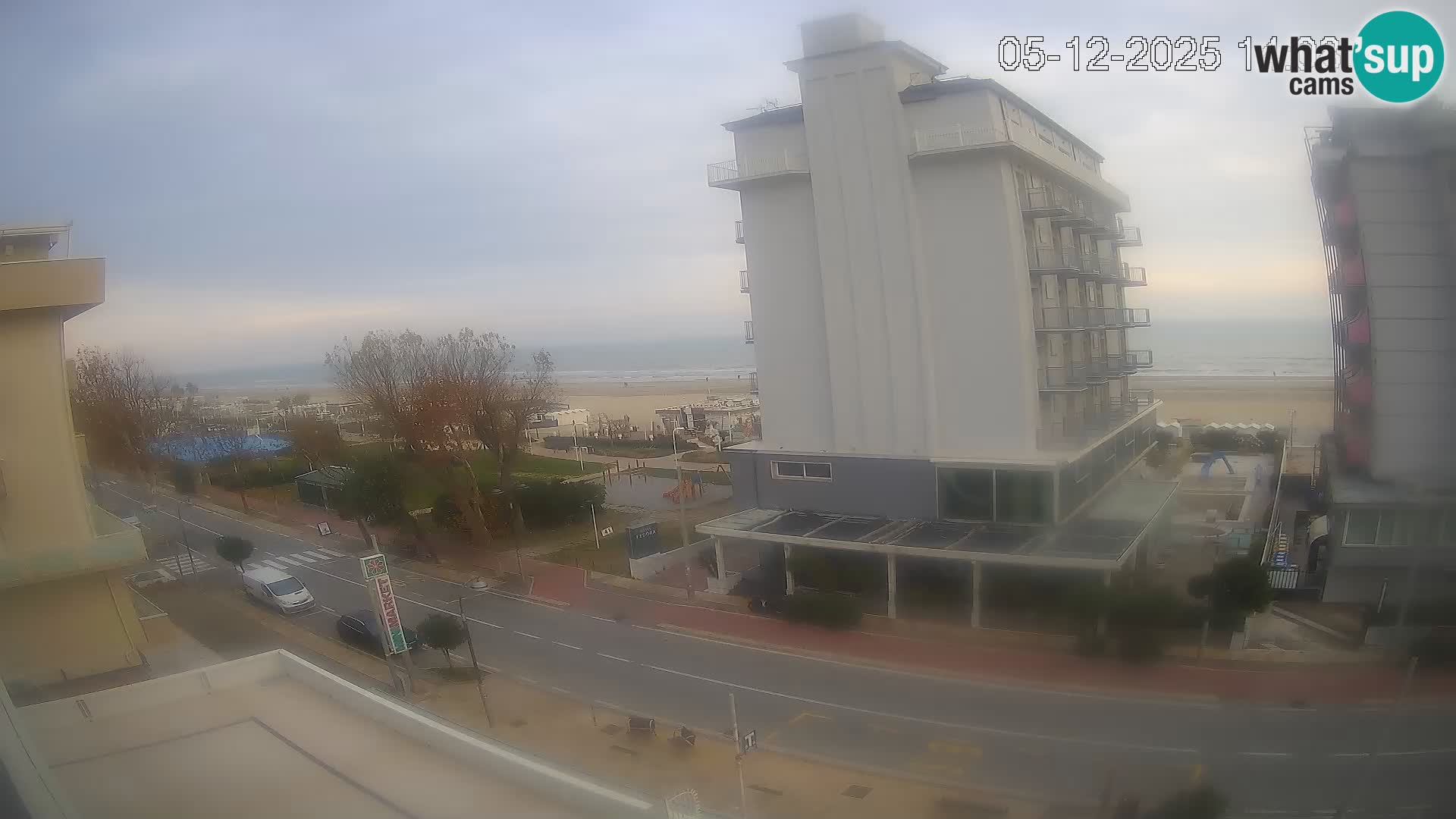 Riccione webcam spiaggia e giardini La Malfa – Bagni Oreste spiaggia 115