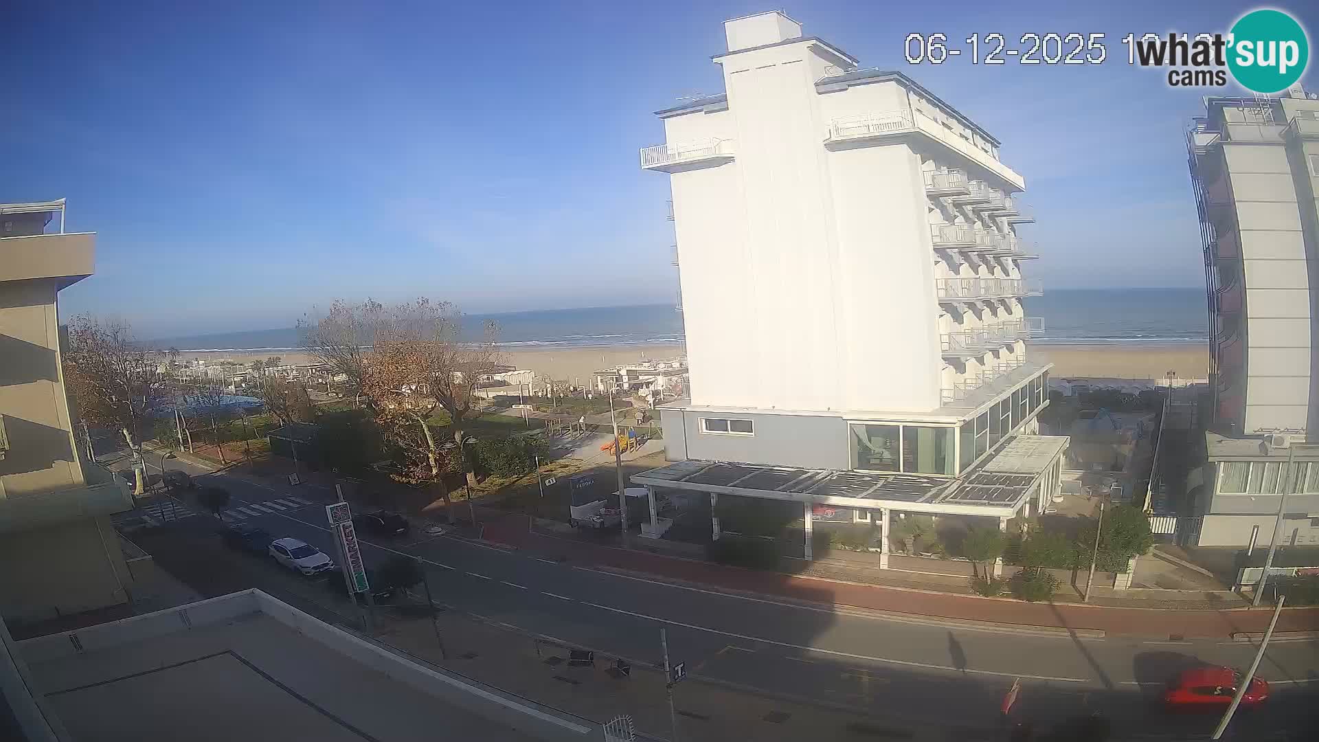 Plaža s spletno kamero Riccione in vrtovi La Malfa – plaža Bagni Oreste 115