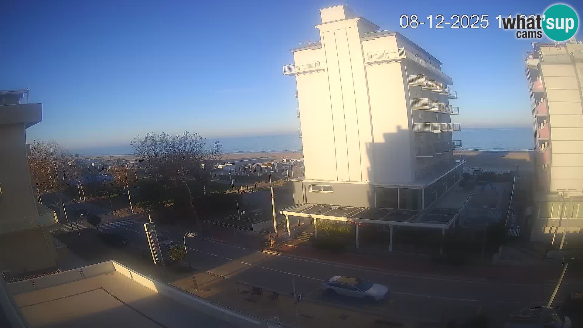 Riccione livecam beach and La Malfa gardens – Bagni Oreste spiaggia 115