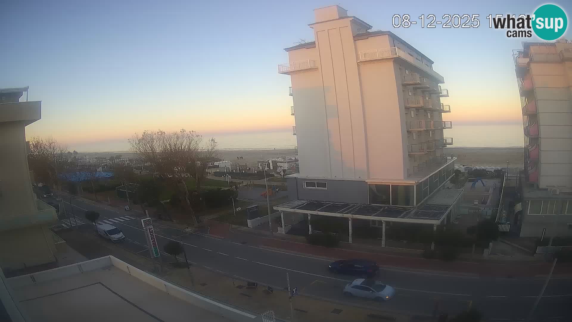 Riccione livecam beach and La Malfa gardens – Bagni Oreste spiaggia 115