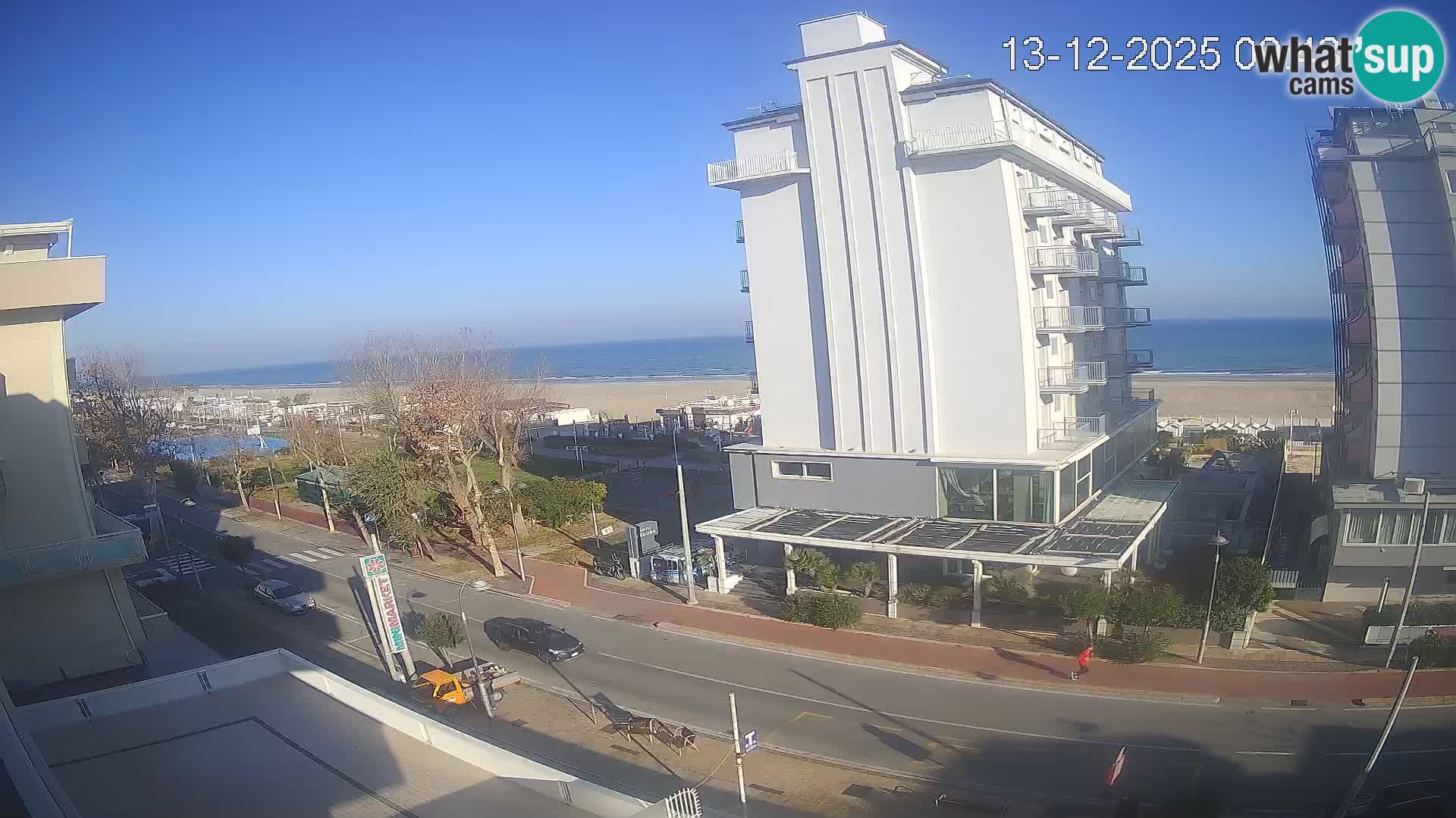 Riccione livecam beach and La Malfa gardens – Bagni Oreste spiaggia 115