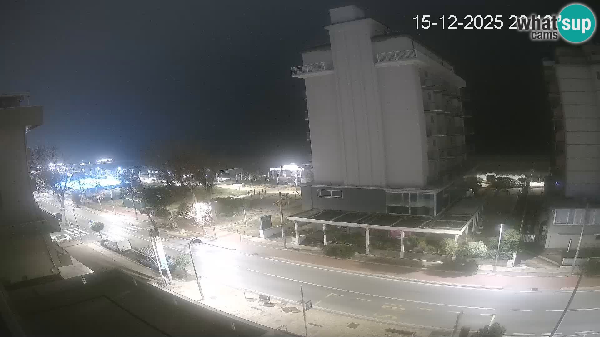 Plaža s spletno kamero Riccione in vrtovi La Malfa – plaža Bagni Oreste 115