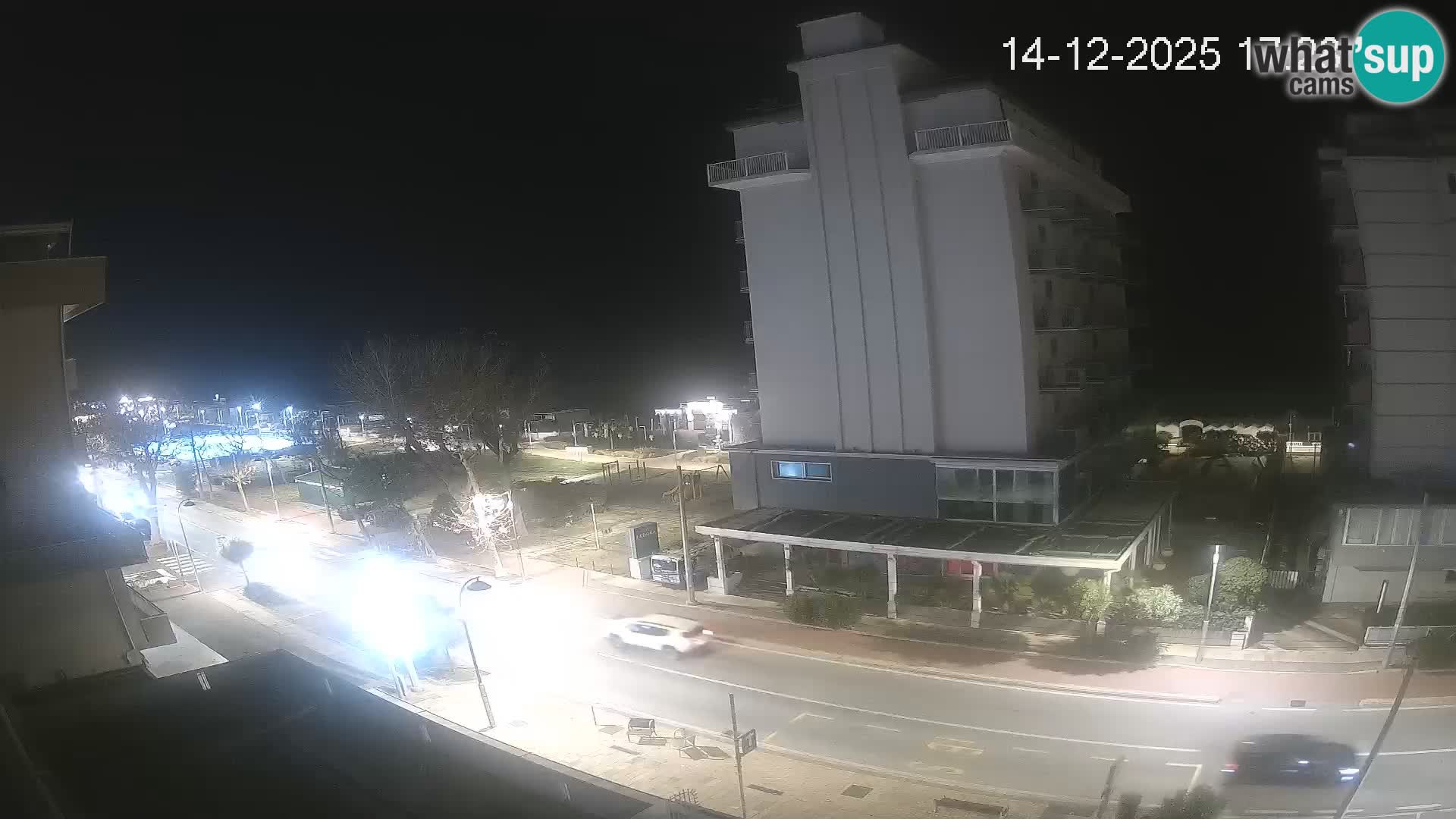 Plaža s spletno kamero Riccione in vrtovi La Malfa – plaža Bagni Oreste 115