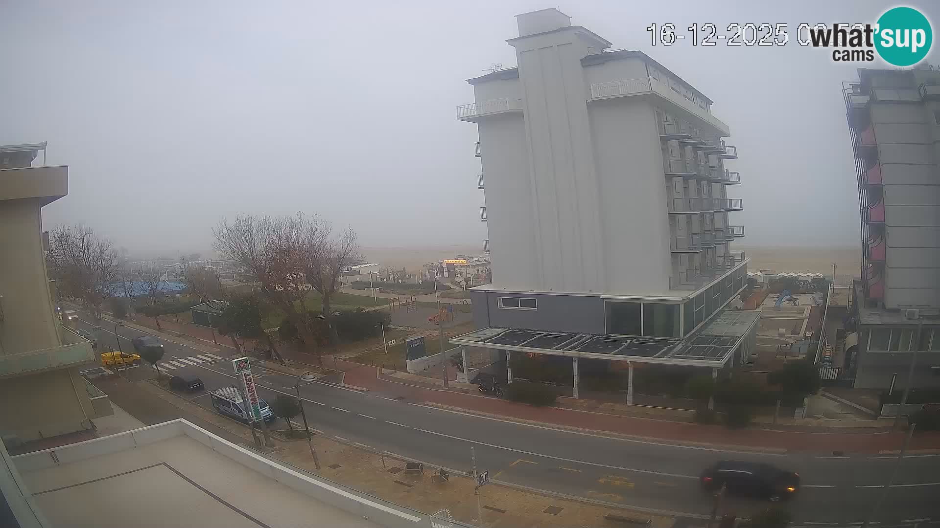 Riccione livecam beach and La Malfa gardens – Bagni Oreste spiaggia 115