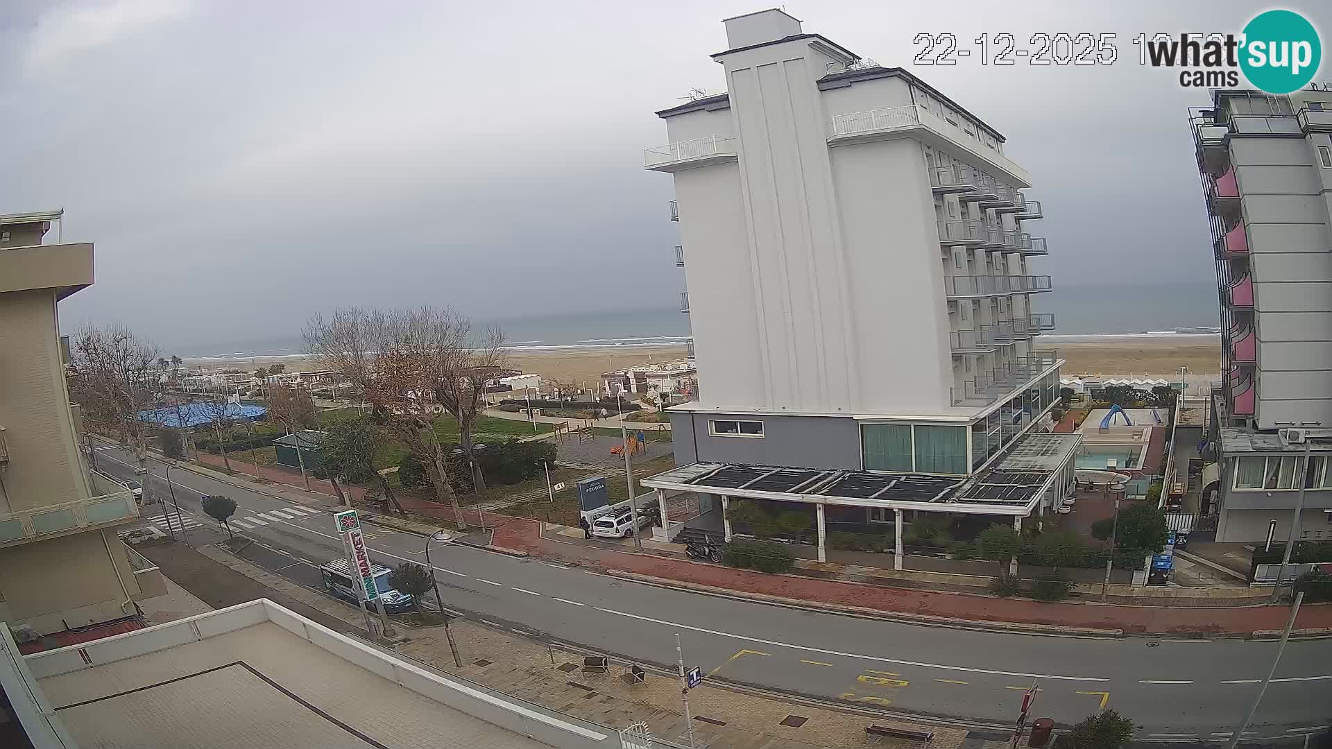 Riccione webcam spiaggia e giardini La Malfa – Bagni Oreste spiaggia 115