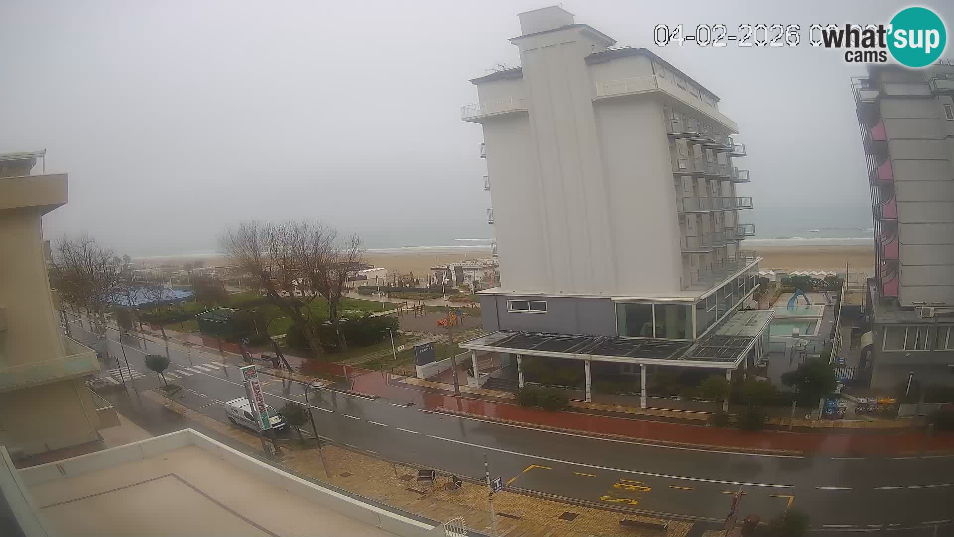 Riccione livecam beach and La Malfa gardens – Bagni Oreste spiaggia 115