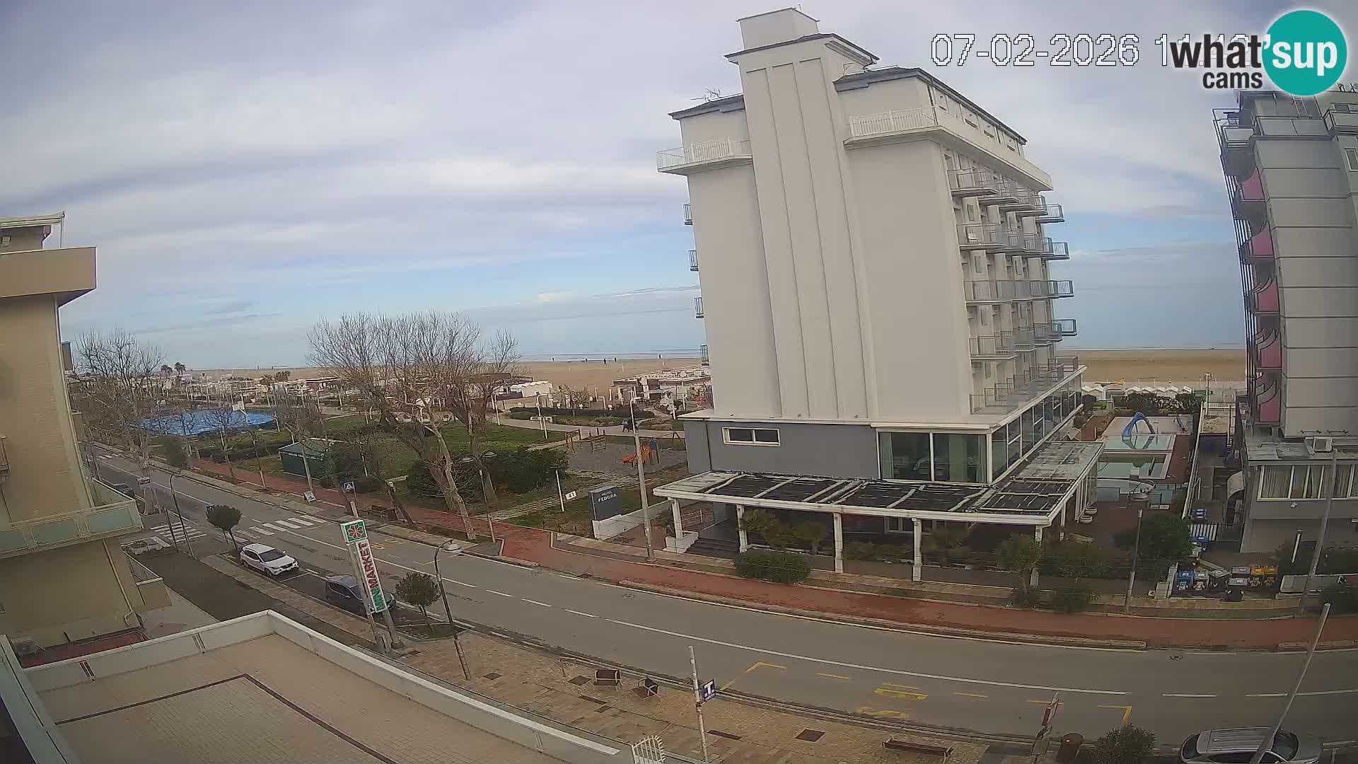 Plaža s spletno kamero Riccione in vrtovi La Malfa – plaža Bagni Oreste 115