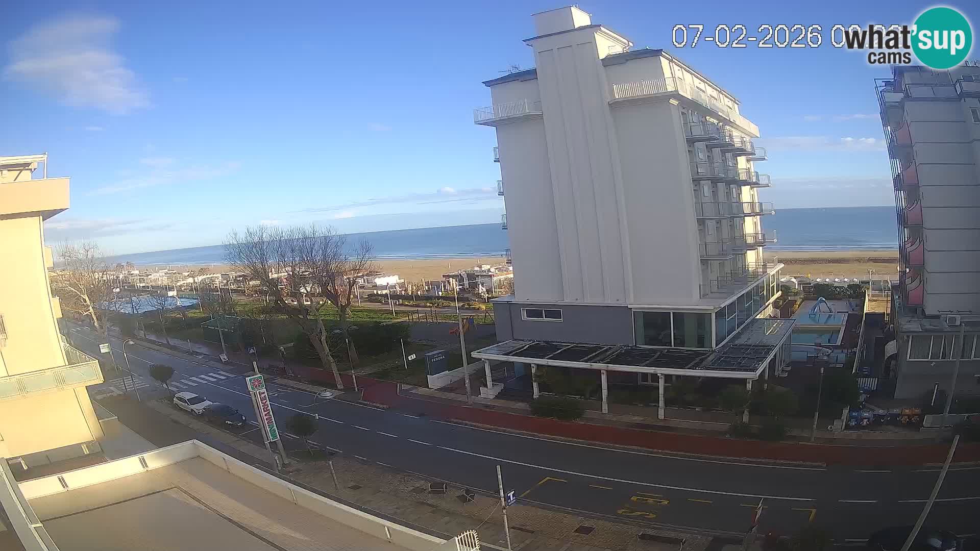 Plaža s spletno kamero Riccione in vrtovi La Malfa – plaža Bagni Oreste 115