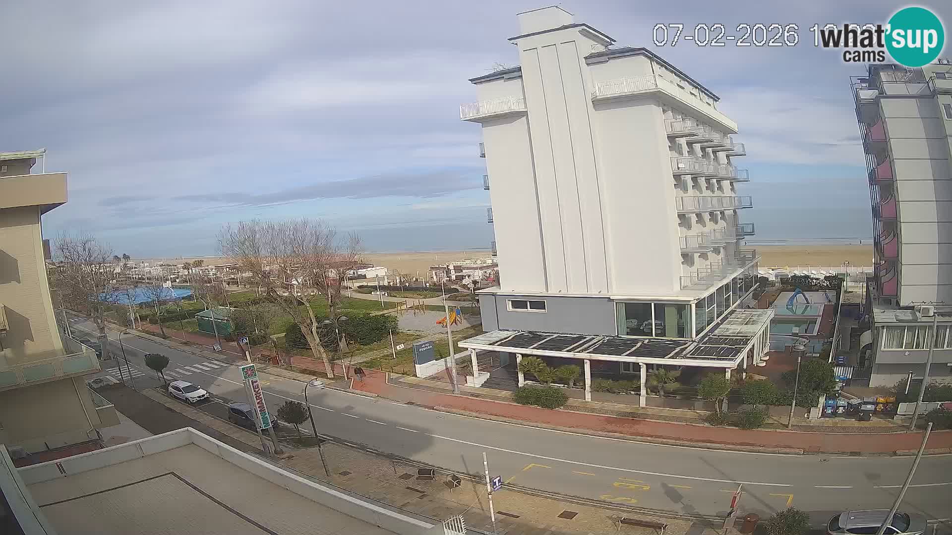 Plaža s spletno kamero Riccione in vrtovi La Malfa – plaža Bagni Oreste 115