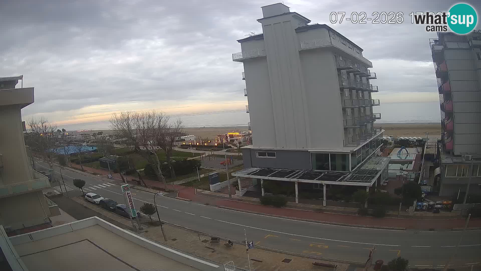 Riccione livecam beach and La Malfa gardens – Bagni Oreste spiaggia 115