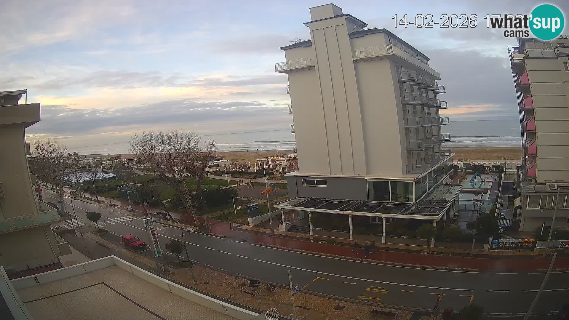 Plaža s spletno kamero Riccione in vrtovi La Malfa – plaža Bagni Oreste 115