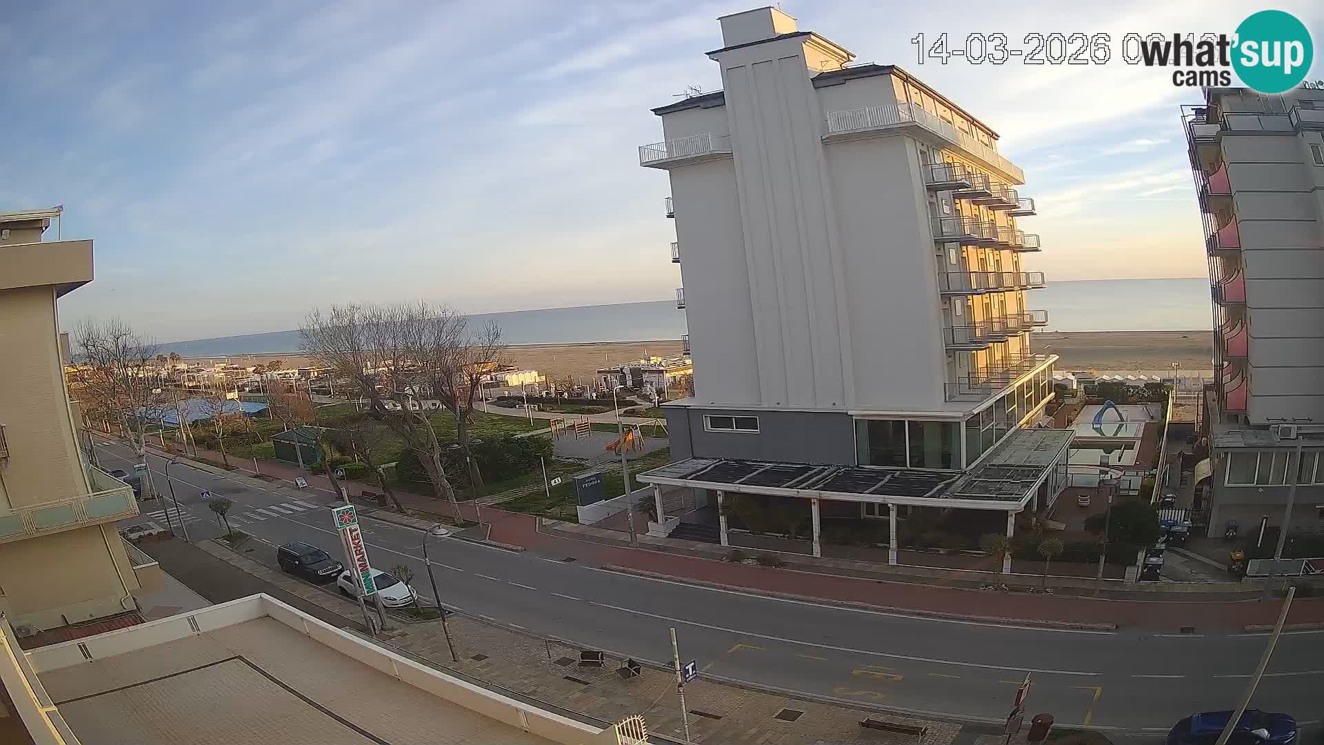 Riccione livecam beach and La Malfa gardens – Bagni Oreste spiaggia 115