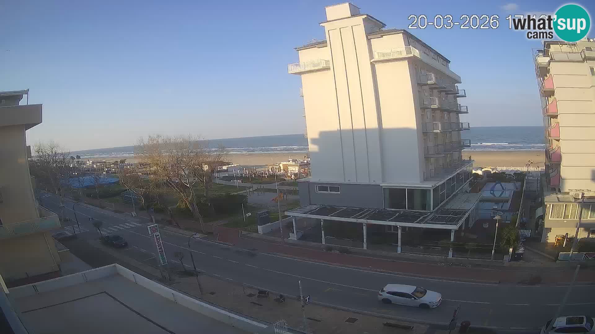 Riccione livecam beach and La Malfa gardens – Bagni Oreste spiaggia 115