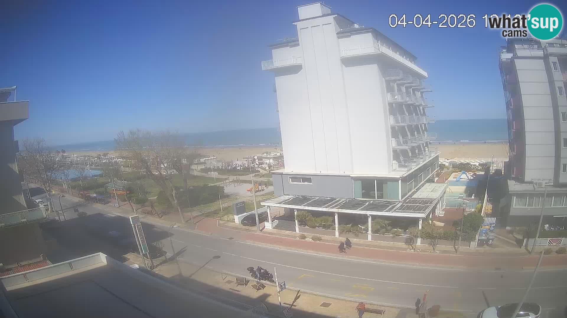 Plaža s spletno kamero Riccione in vrtovi La Malfa – plaža Bagni Oreste 115