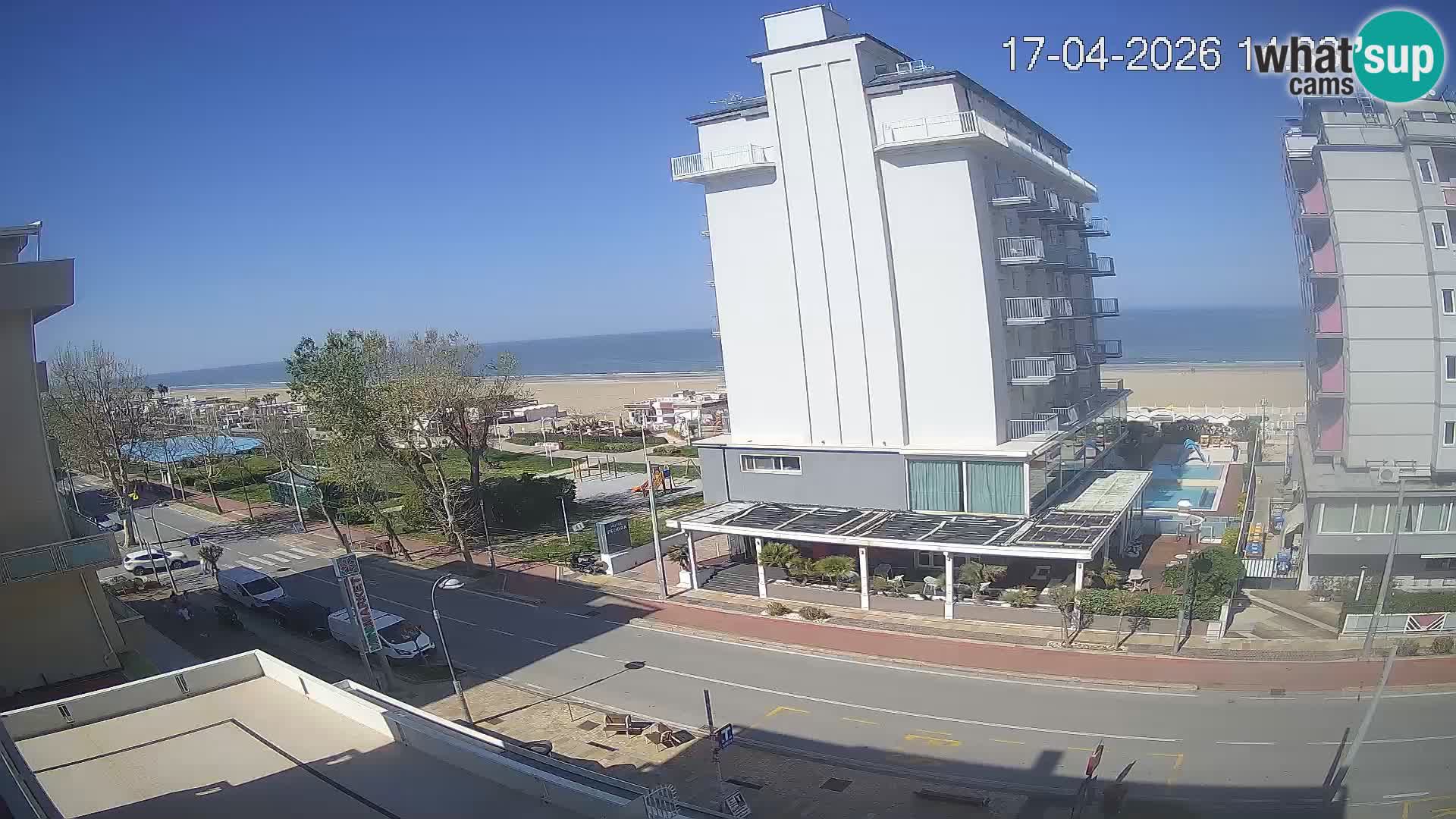 Plaža s spletno kamero Riccione in vrtovi La Malfa – plaža Bagni Oreste 115