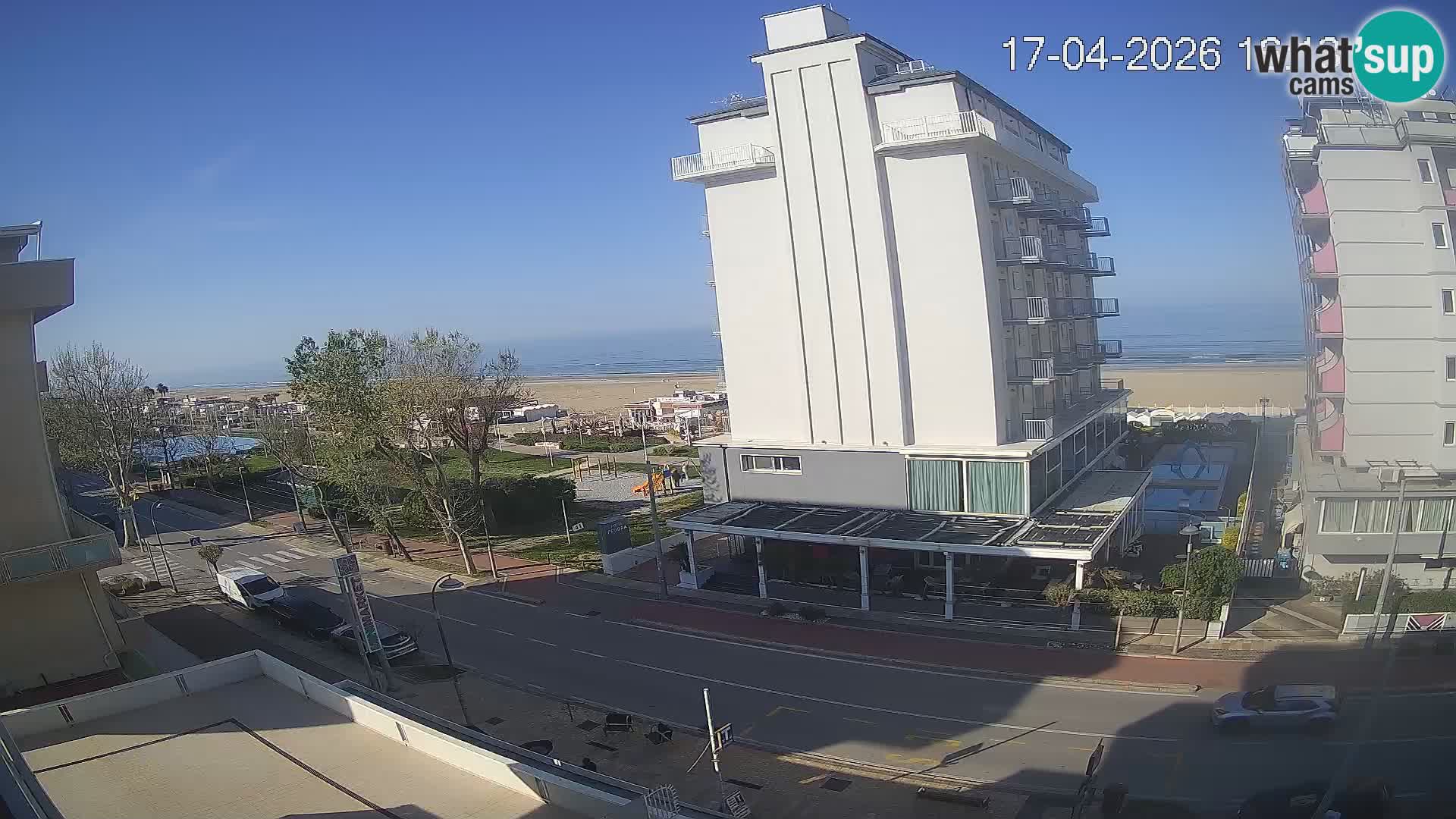 Plaža s spletno kamero Riccione in vrtovi La Malfa – plaža Bagni Oreste 115