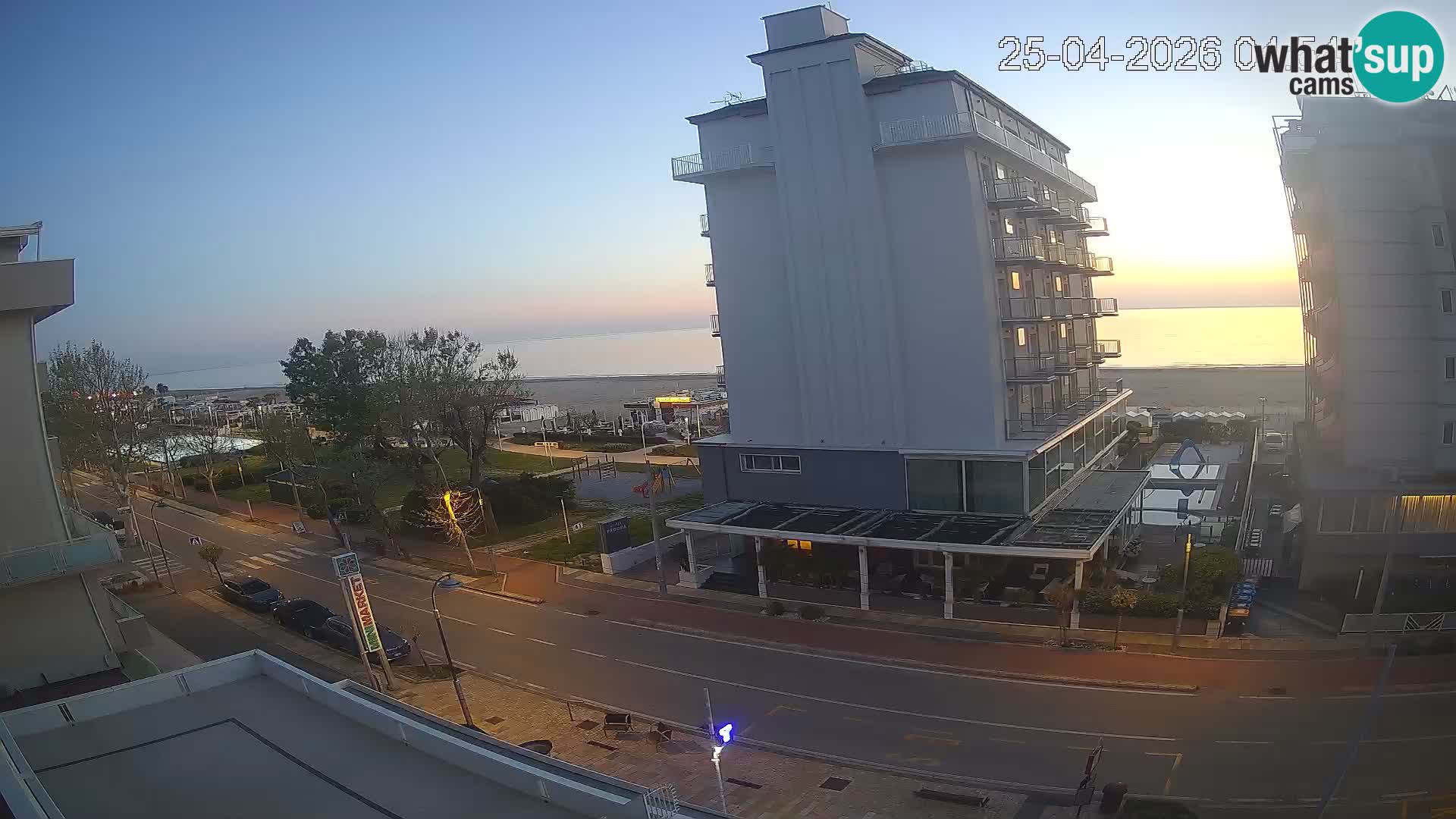 Riccione webcam spiaggia e giardini La Malfa – Bagni Oreste spiaggia 115