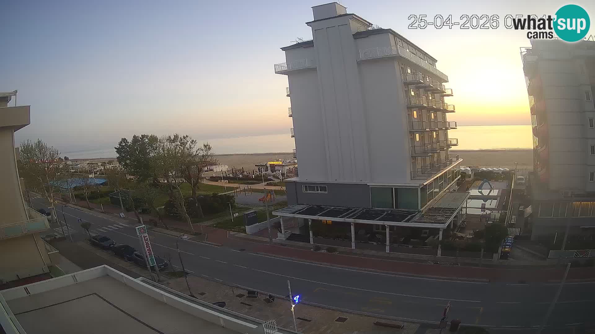 Riccione webcam spiaggia e giardini La Malfa – Bagni Oreste spiaggia 115