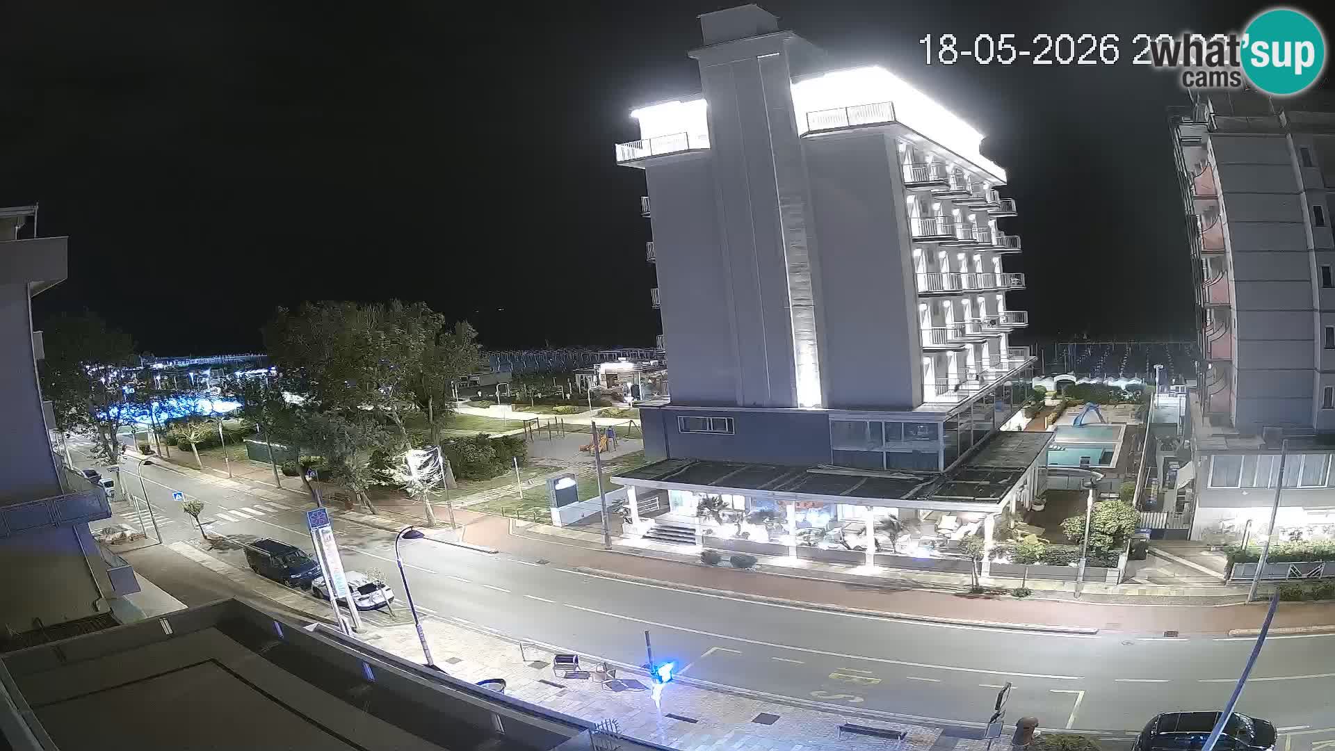 Plaža s spletno kamero Riccione in vrtovi La Malfa – plaža Bagni Oreste 115