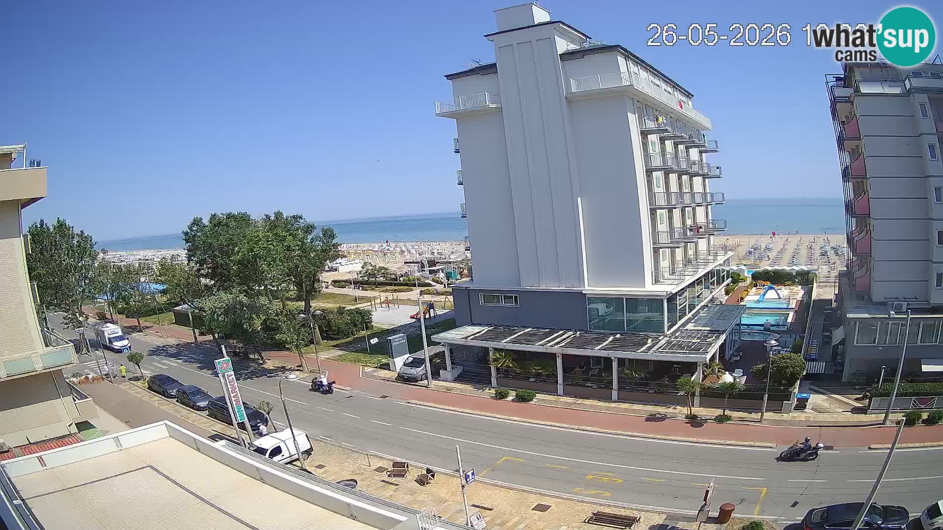 Riccione livecam beach and La Malfa gardens – Bagni Oreste spiaggia 115