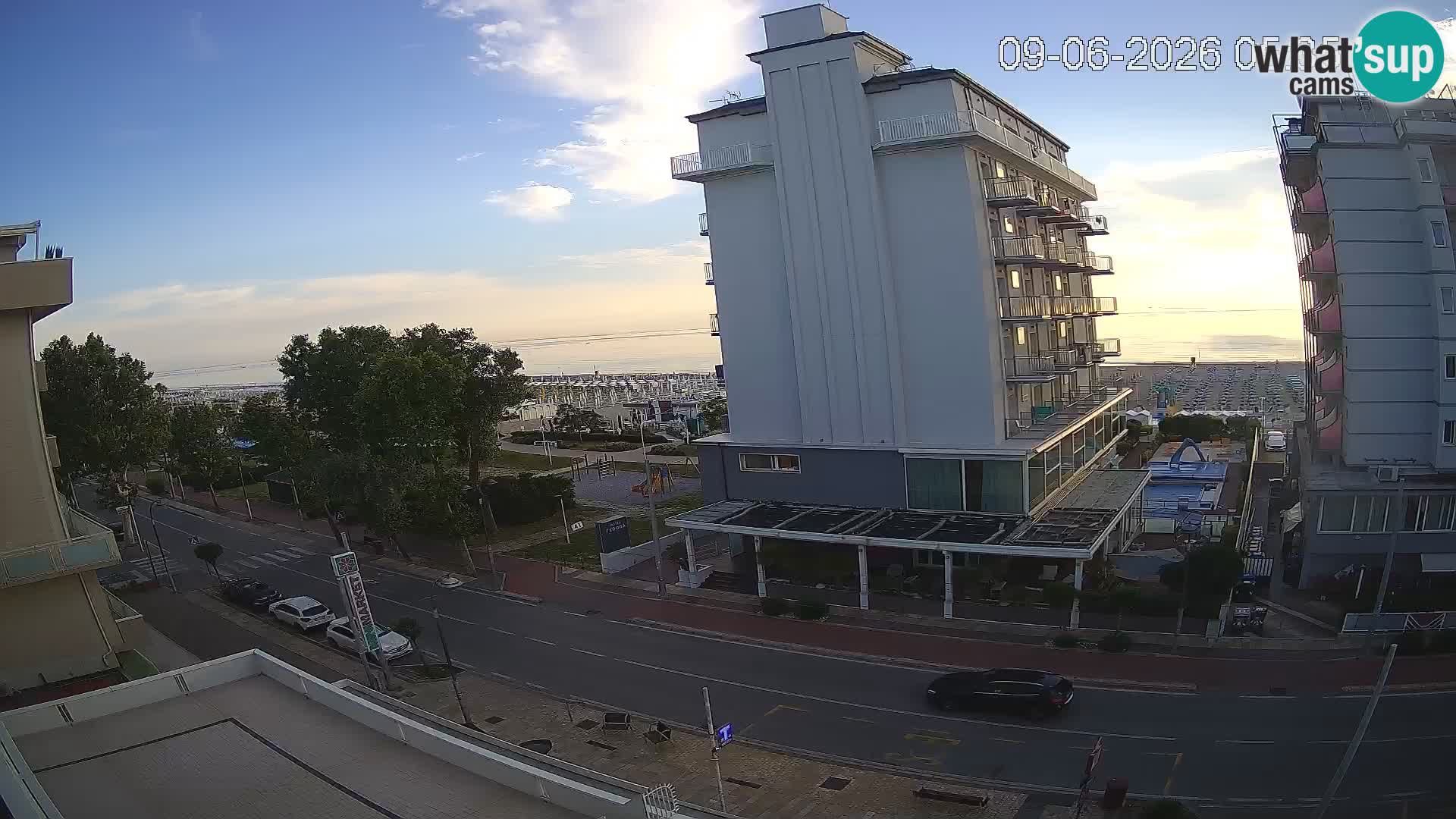 Riccione livecam beach and La Malfa gardens – Bagni Oreste spiaggia 115